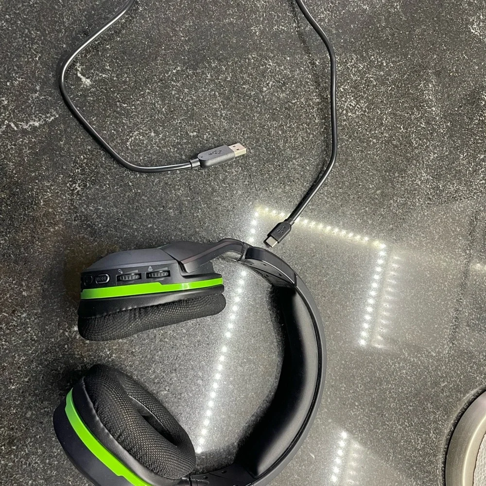 Rarely used Turtle Beach Xbox headset